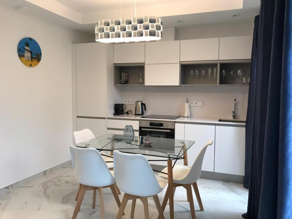 Nuevo Luminoso Apartamento Catalina A 80 Metros De La Playa Para 4 Personas Sant Feliu de Guíxols Buitenkant foto