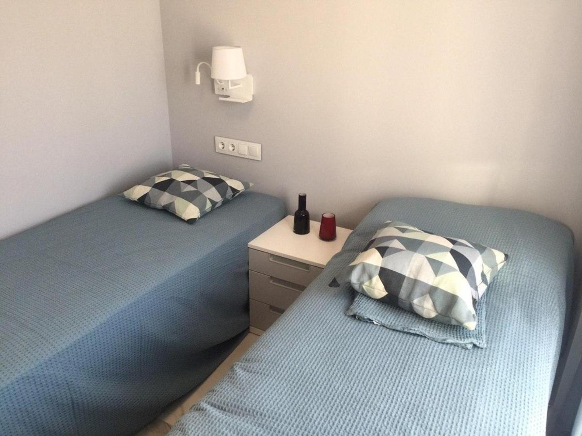 Nuevo Luminoso Apartamento Catalina A 80 Metros De La Playa Para 4 Personas Sant Feliu de Guíxols Buitenkant foto