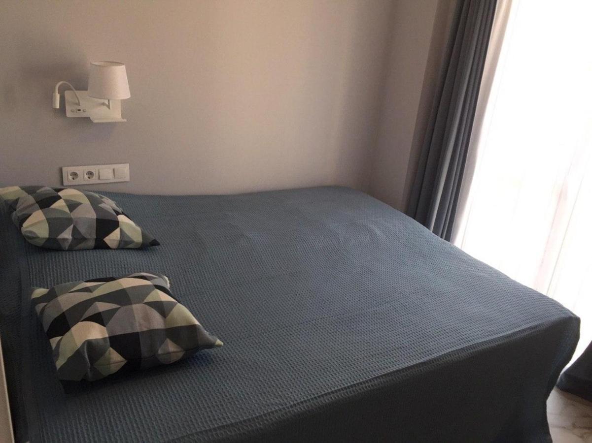Nuevo Luminoso Apartamento Catalina A 80 Metros De La Playa Para 4 Personas Sant Feliu de Guíxols Buitenkant foto